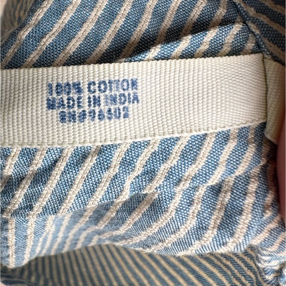 Girl Krazy women’s white and blue straips halter top 100 % cotton sz M preloved - Picture 8 of 9